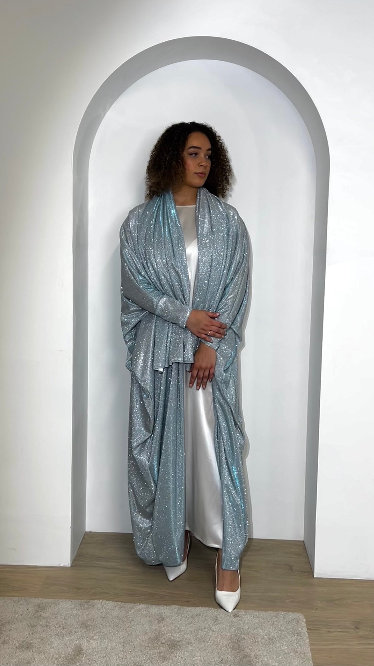 Glitter Batwing Abaya | Grey OPEN ABAYA